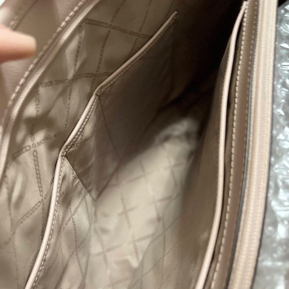 Michael Kors Tote - Picture 4 of 6